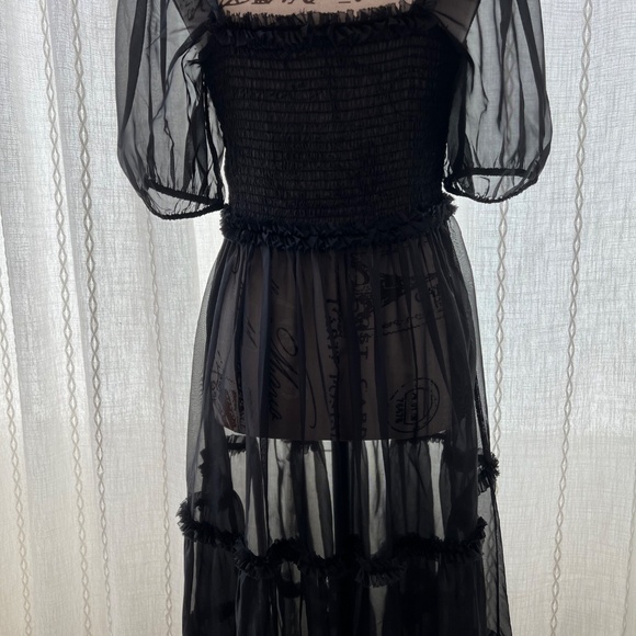 By Anthropologie short sleeve sheer tiered midi dress - Picture 4 of 5